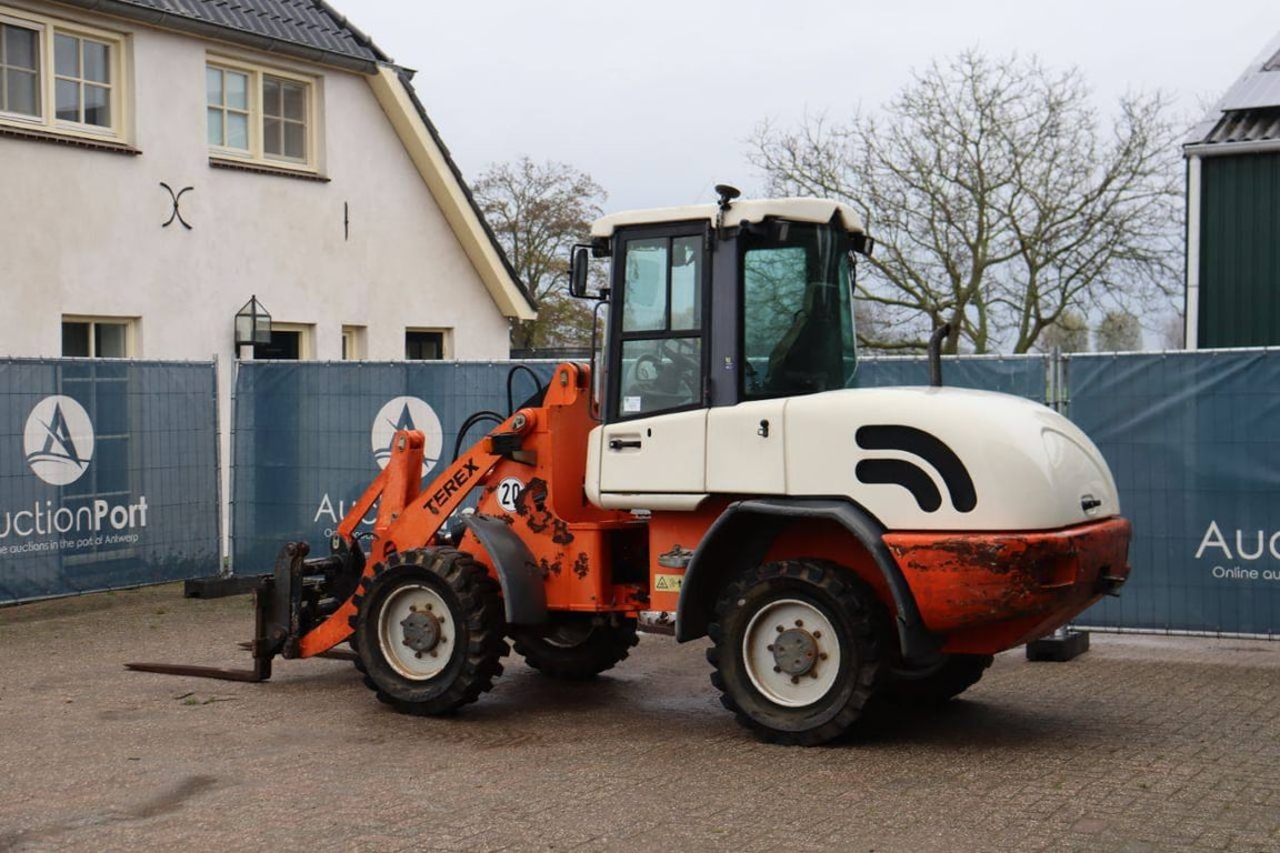 Wheel loader Schaeff-Rerex 844AL100 Diesel 54kW 2005 2005 844AL100 2005 1 image 3