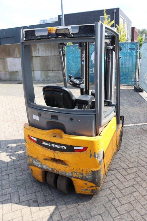 Forklift Jungheinrich EFG215 Electric 1500kg 4.5m 2016 2016 EFG215 2016 1 Forklift image 5
