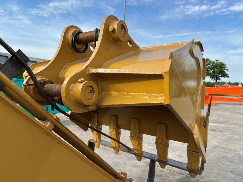 Long Reach CAT 320D GEW 2025 New 2025 Cat reach arm + voorarm CAT 320D 2025 0 image 13