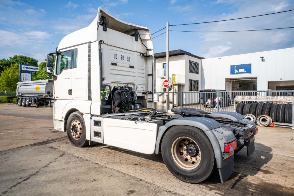 MAN TGX 18 460 XLX BLS+INTARDER+ADR+KIPHYDR. 2017 E64112 TGX 18 460 XLX BLS+INTARDER+ADR+KIPHYDR. 2017 1 image 5