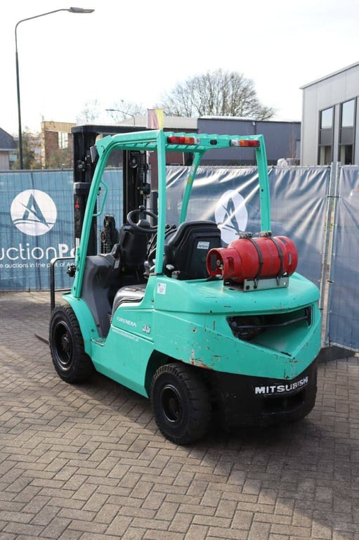 Forklift Mitsubishi FG35N LPG 3500kg 2010 2010 FG35N 2010 1 Forklift image 4