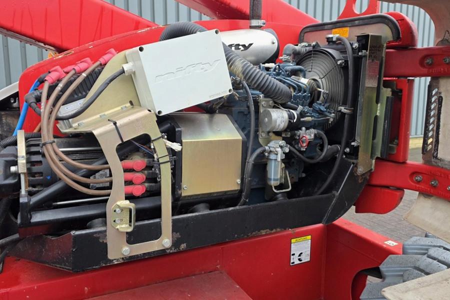 Niftylift HR17 HYBRIDE 4WD Hybrid, 4x4 Drive, 17.2m Working 2013 NIFTYLIFT - HR17 HYBRIDE 4WD - 90358 Niftylift HR17 HYBRI...