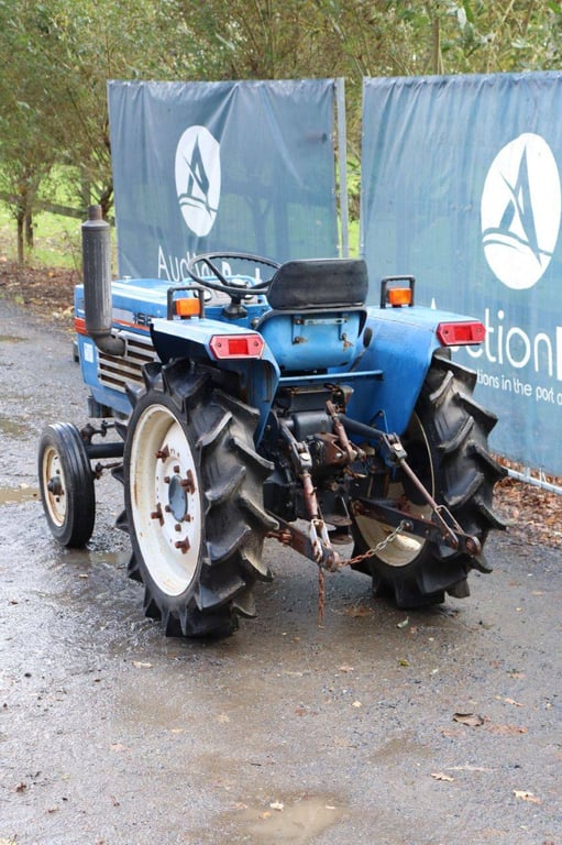 Mini tractor Iseki TU1900 Diesel 19hp Iseki TU1900 1 image 4