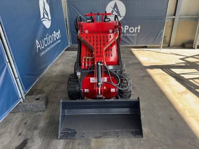 Skidsteer W330XL Diesel 7.6kW 2025 2025 W330XL 2025 1 image 4