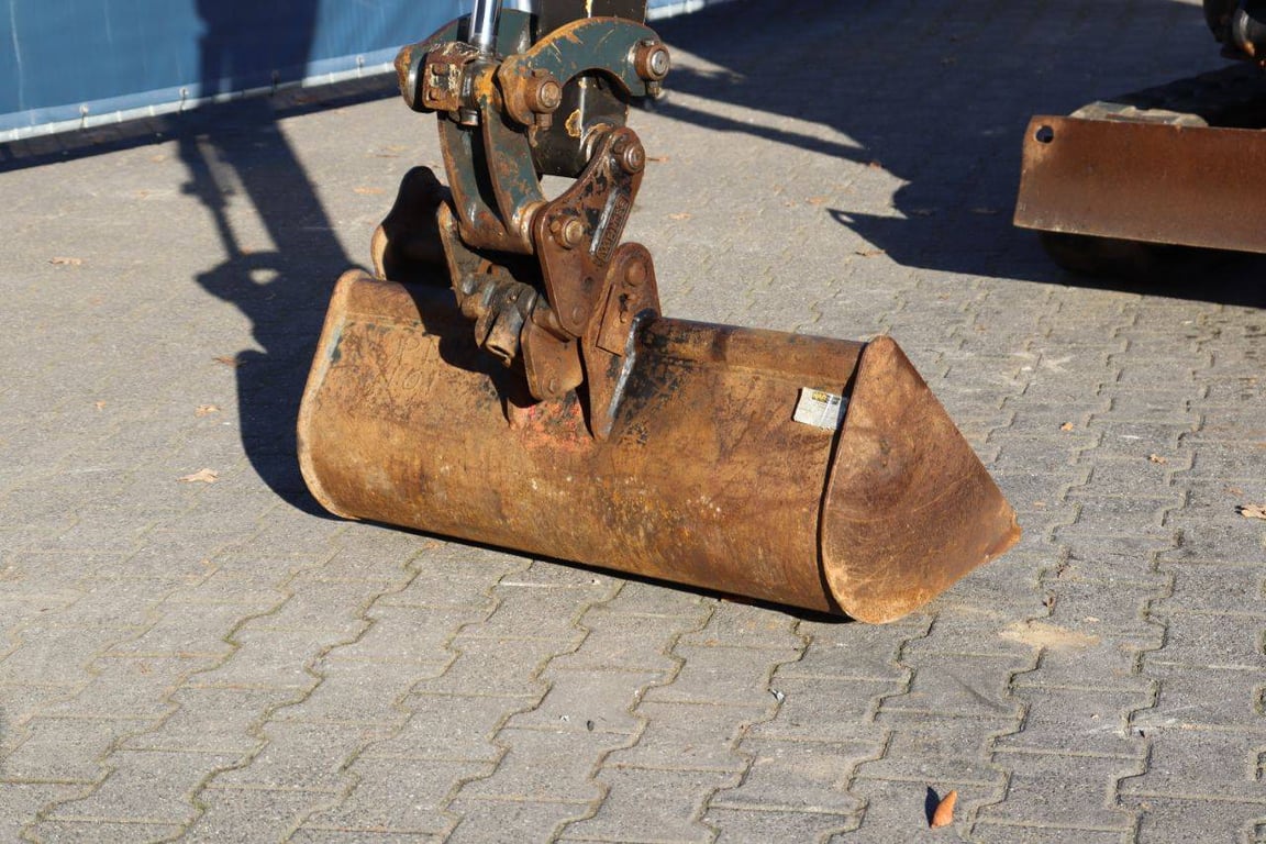 Mini excavator Hyundai Robex R18-9AK Diesel 2022 2022 Robex R18-9AK 2022 1 image 14