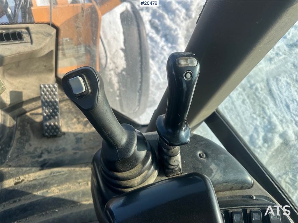 CASE 721E wheel loader w/ bucket. WATCH VIDEO. 2007 20479 721E wheel loader w/ bucket. WATCH VIDEO. 2007 1 Wheel Loaders i...