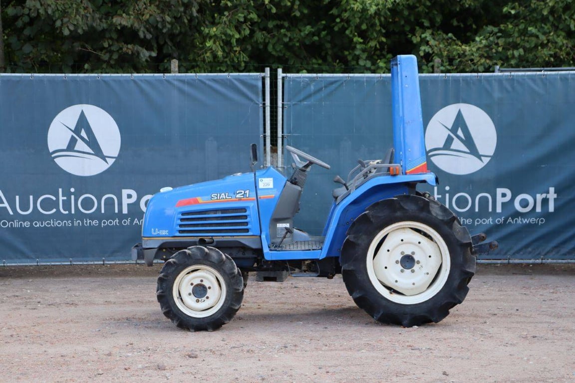 Mini tractor Iseki TF21F Diesel 18hp Iseki TF21F 1 image 2