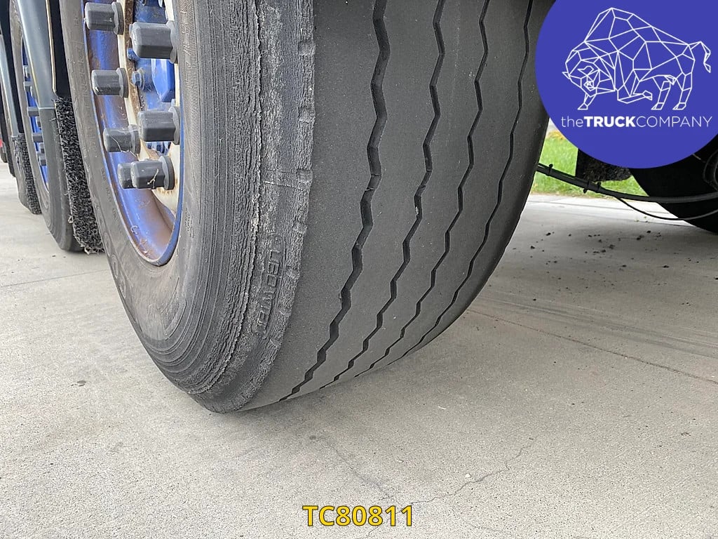 Heavy machinery product image - Image 12 of 15