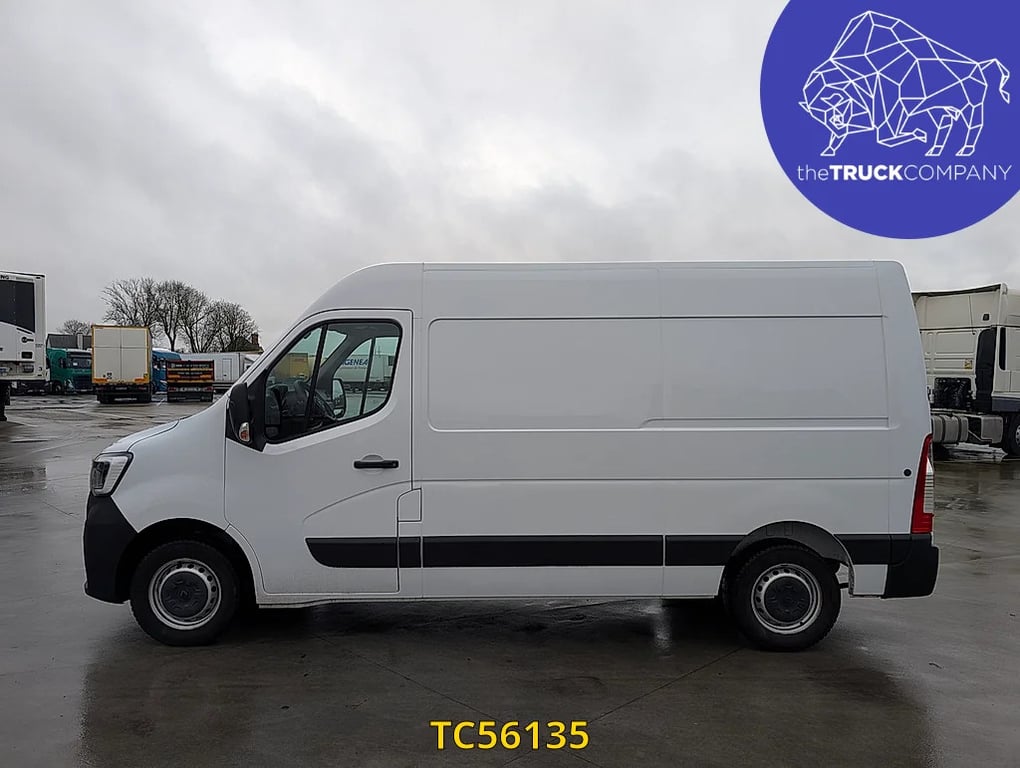 Renault Master 130ch l2h2 2023 TC56135 Renault Master 130ch l2h2 2023 1 image 2