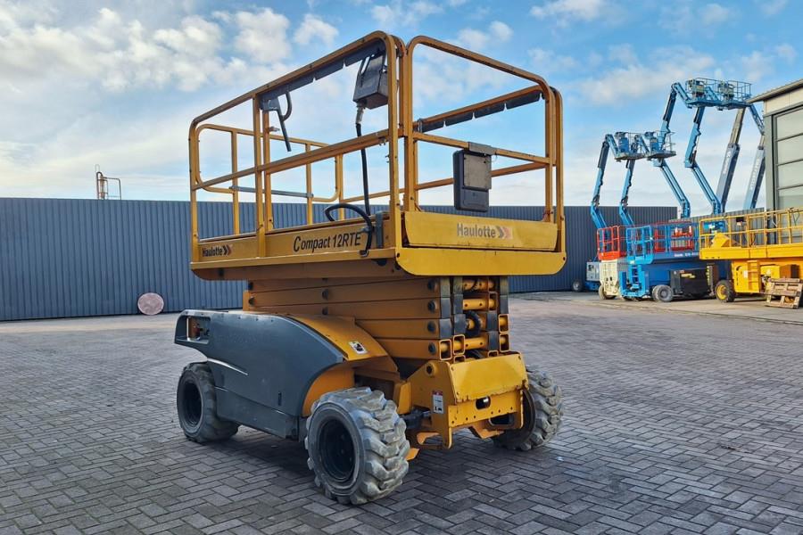 Haulotte Compact 12RTE Electric, 12m Working Height, 450kg 2008 HAULOTTE - Compact 12RTE - 90362 Compact 12RTE Electric, 1...