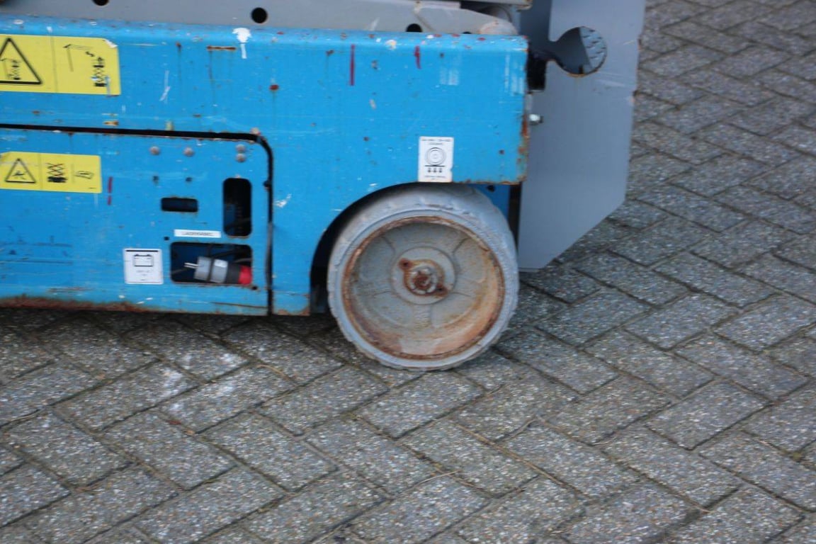 Scissor lift Genie GS-1932 Electric 7.8m 2006 2006 GS-1932 2006 1 Scissor Lifts image 12