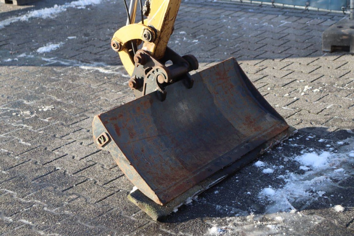 Mini excavator Caterpillar 301.7D Diesel 13.8kW 2018 2018 301.7D 2018 1 image 11