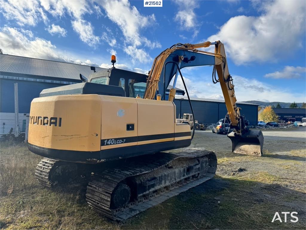 Hyundai 140LC-7 2000 21562 140LC-7 2000 1 Crawler Excavators image 6