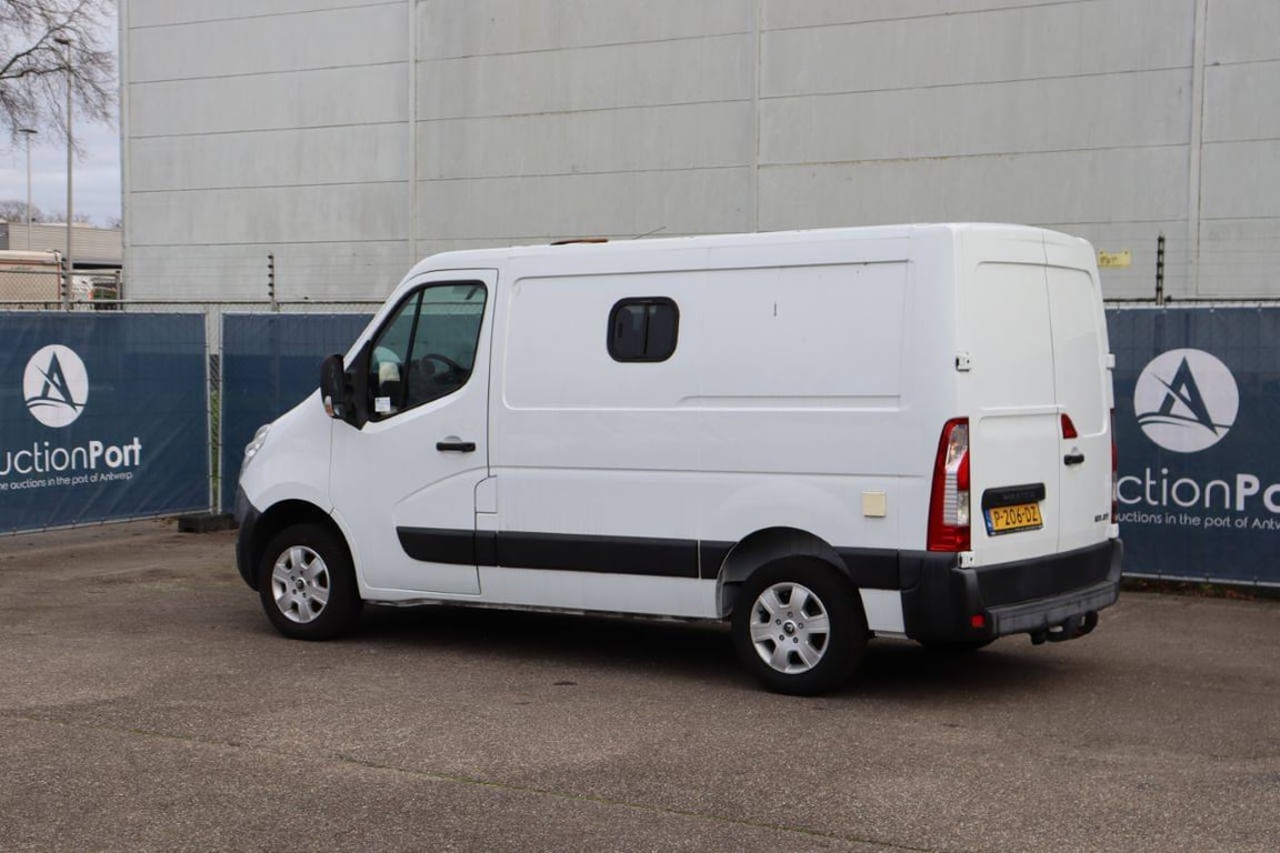 Renault Master Diesel 2014 Van (Margin) 2014 Renault Master 2014 1 image 4