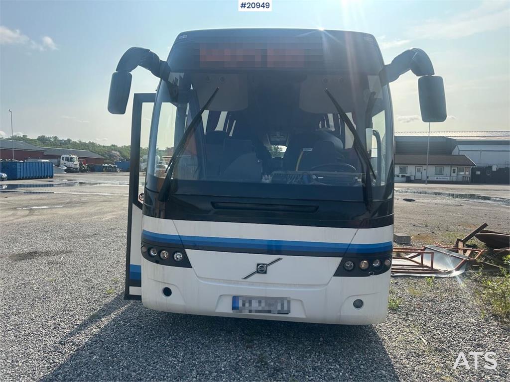 Volvo 9700H bus w/ 54 seats w/ summer and winter tires 2005 20949 9700H bus w/ 54 seats w/ summer and winter tires 2005 1 ...