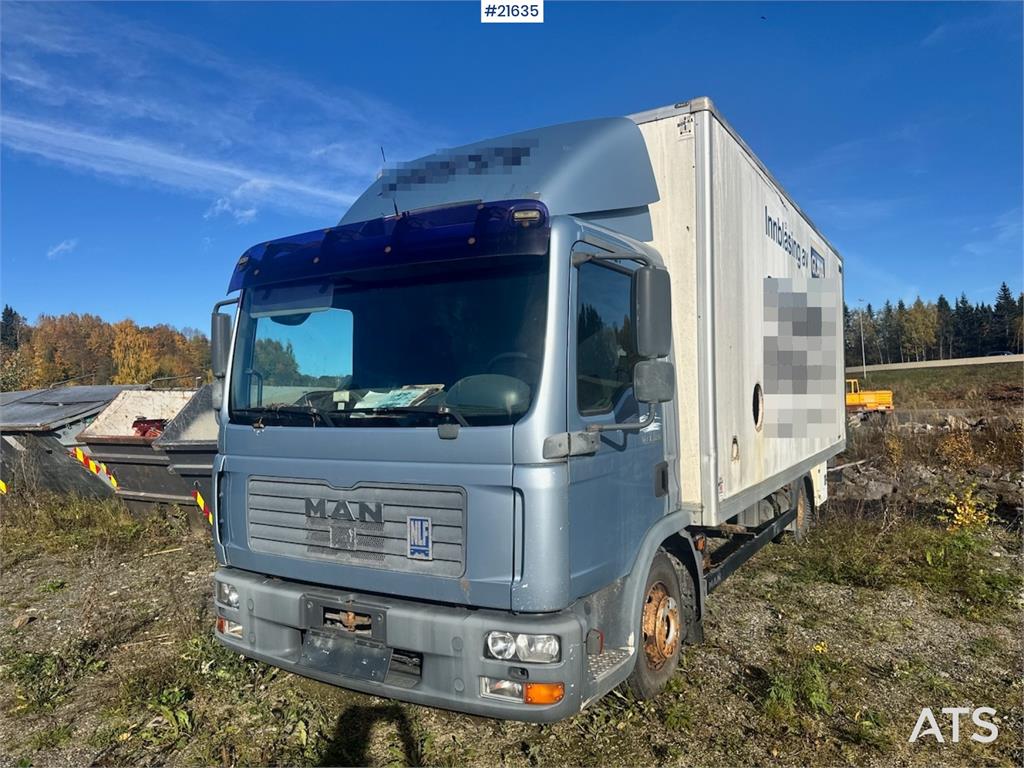 MAN TGL 8.180 4x2 Box Truck. 2005 21635 TGL 8.180 4x2 Box Truck. 2005 1 image 24