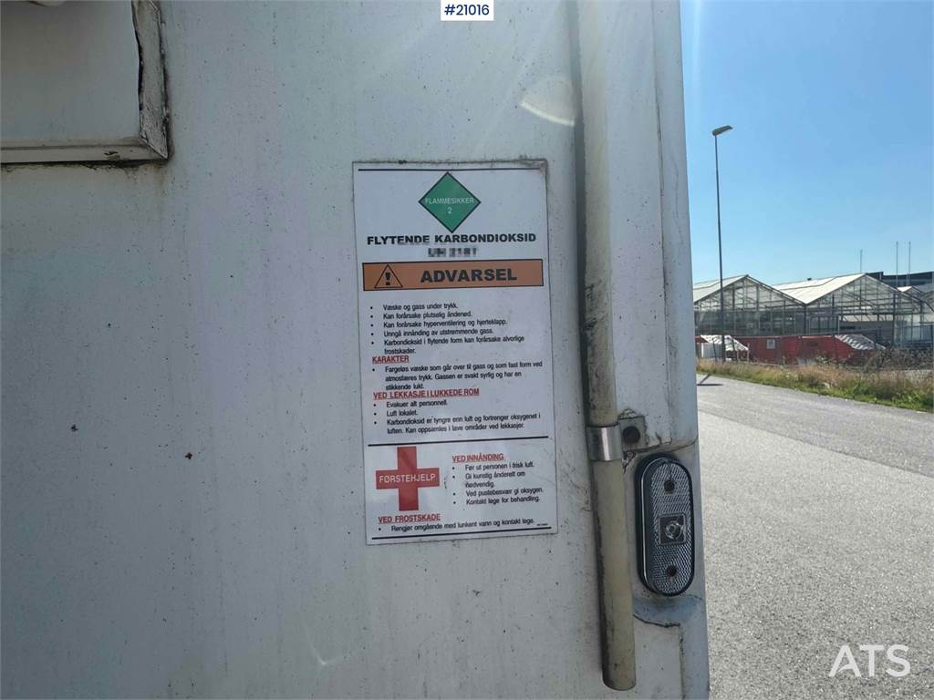 Renders Semitrailer with refrigeration unit! 2015 21016 Renders Semitrailer with refrigeration unit! 2015 1 image 11