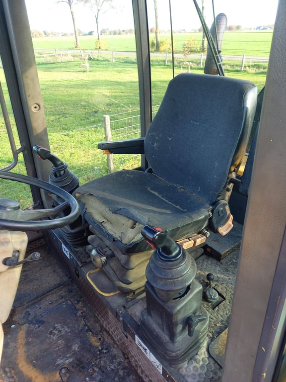 Wheel loader Ahlmann AZ 85T Diesel 51kW 2000 2000 AZ 85 T 2000 1 image 9