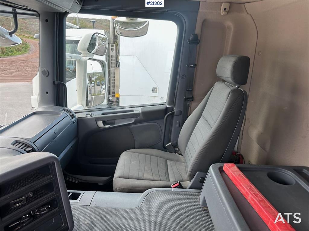 Scania P280 4x2 skip loader. Recently EU approved. 2012 21382 P280 4x2 skip loader. Recently EU approved. 2012 1 image 13