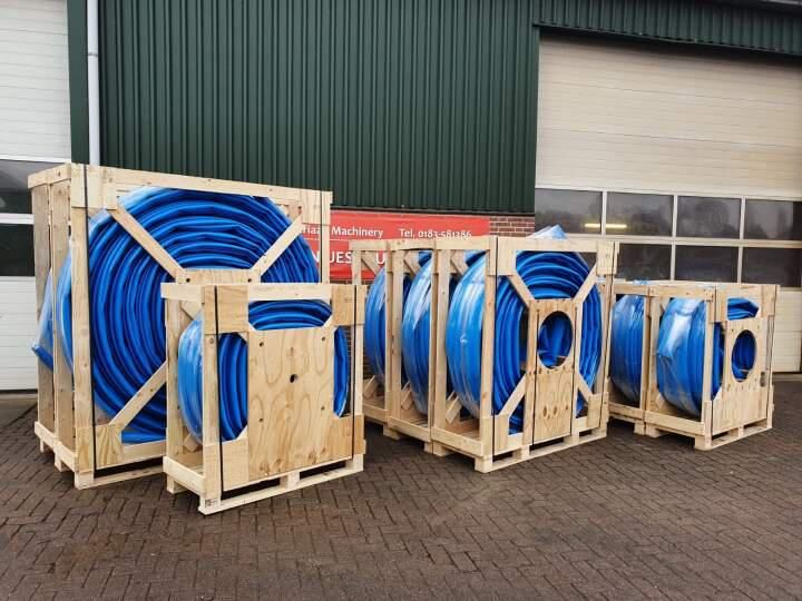 Grote voorraad nieuwe sleepslangen 4" - Nieuw 2022 3 grote voorraad nieuwe sleepslangen 4" - Nieuw 2022 0 image 2