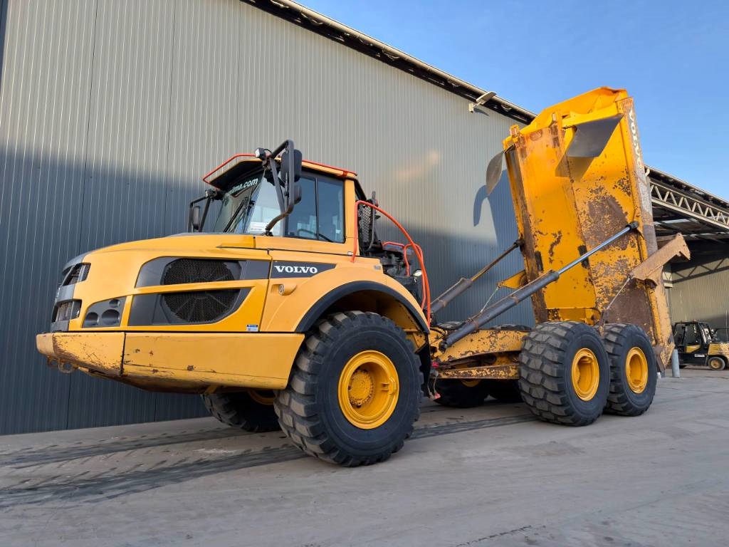 Volvo A25G | 95% good Bridgestone tires 2015 211069 A25G | 95% good Bridgestone tires 2015 1 image 10