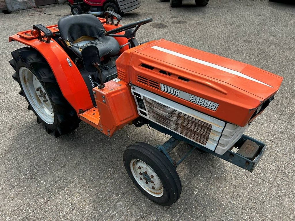 Mini tractor Kubota B1600 Diesel B1600 1 image 5