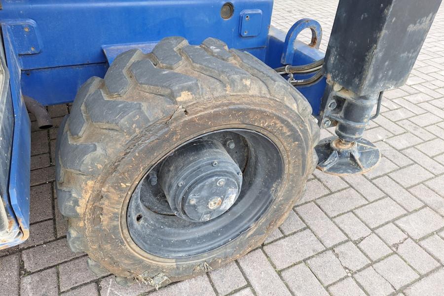 Haulotte H12SXL Diesel, 4x4 Drive, 12m Working Height, 700k 2008 HAULOTTE - H12SXL - 90367 H12SXL Diesel, 4x4 Drive, 12m W...