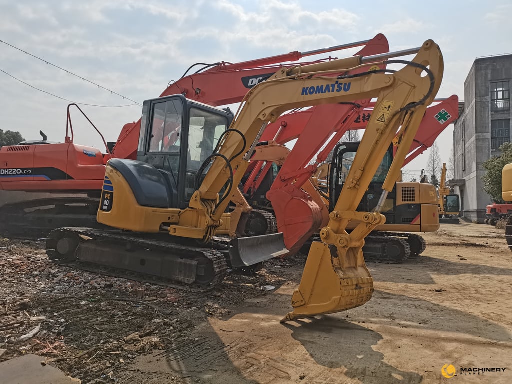 PC40MR Mini Creawler Excavator High Quality FOR SALE PC40MR 2021 1 Crawler Excavators image 4