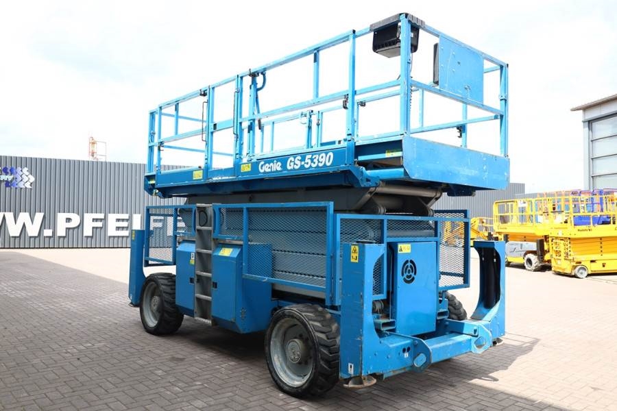 Genie GS5390 Diesel, 4x4 Drive, 18.15m Working Height, 6 2013 GENIE - GS5390 - 90002 GS5390 Diesel, 4x4 Drive, 18.15m Work...
