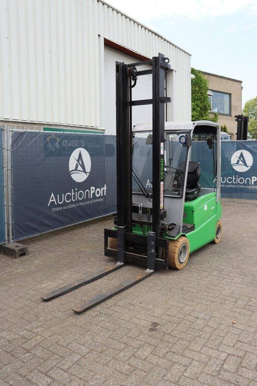 CESAB B420 Electric Forklift 2000kg 2017 2017 Cesab B420 2017 1 Forklift image 9