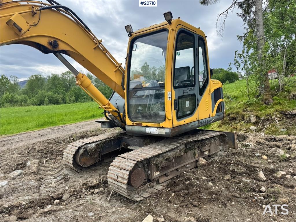 Yuchai YC85-8 Crawler excavator w/ Bucket. 3200 hours. 2008 20710 Yuchaï YC85-8 Crawler excavator w/ Bucket. 3200 hours. 2...