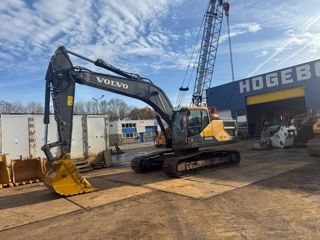 Volvo EC 250 EL 2015 5434 EC 250 EL 2015 1 Crawler Excavators image 2