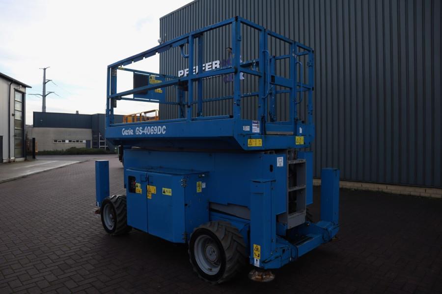 Genie GS4069DC Electric, 14m Working Height, 363kg Capac 2014 GENIE - GS4069DC - 61986 GS4069DC Electric, 14m Working Heig...