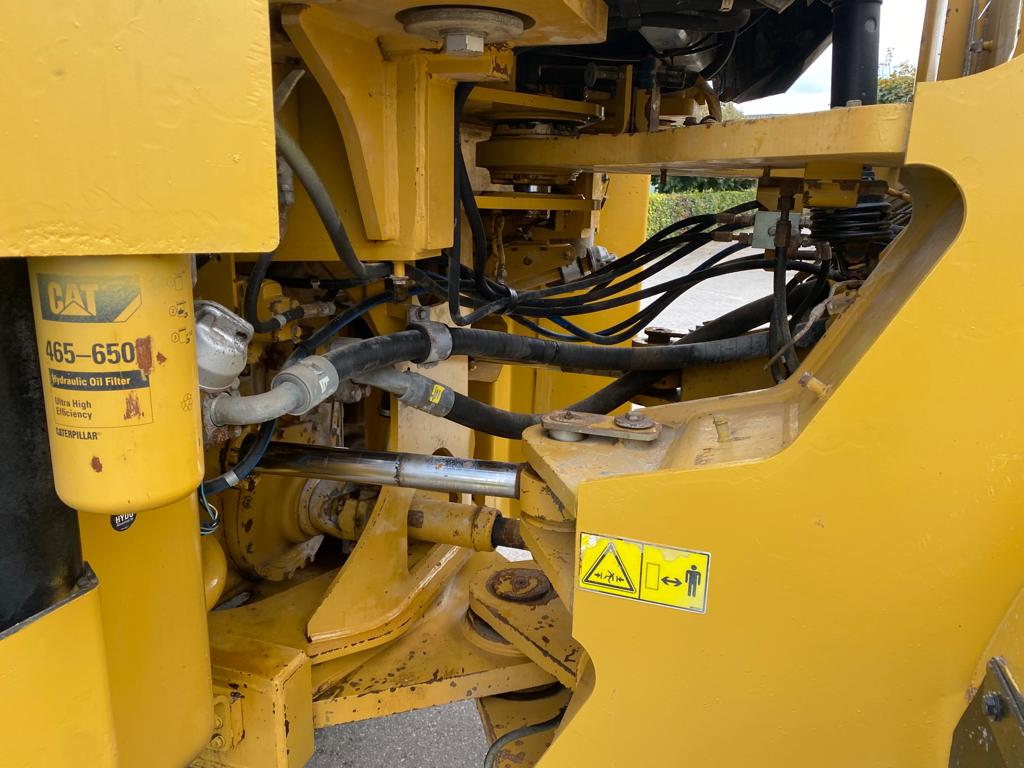 Caterpillar 980H Wheel Loader 2012 00031267 980H Wheel Loader 2012 1 image 12