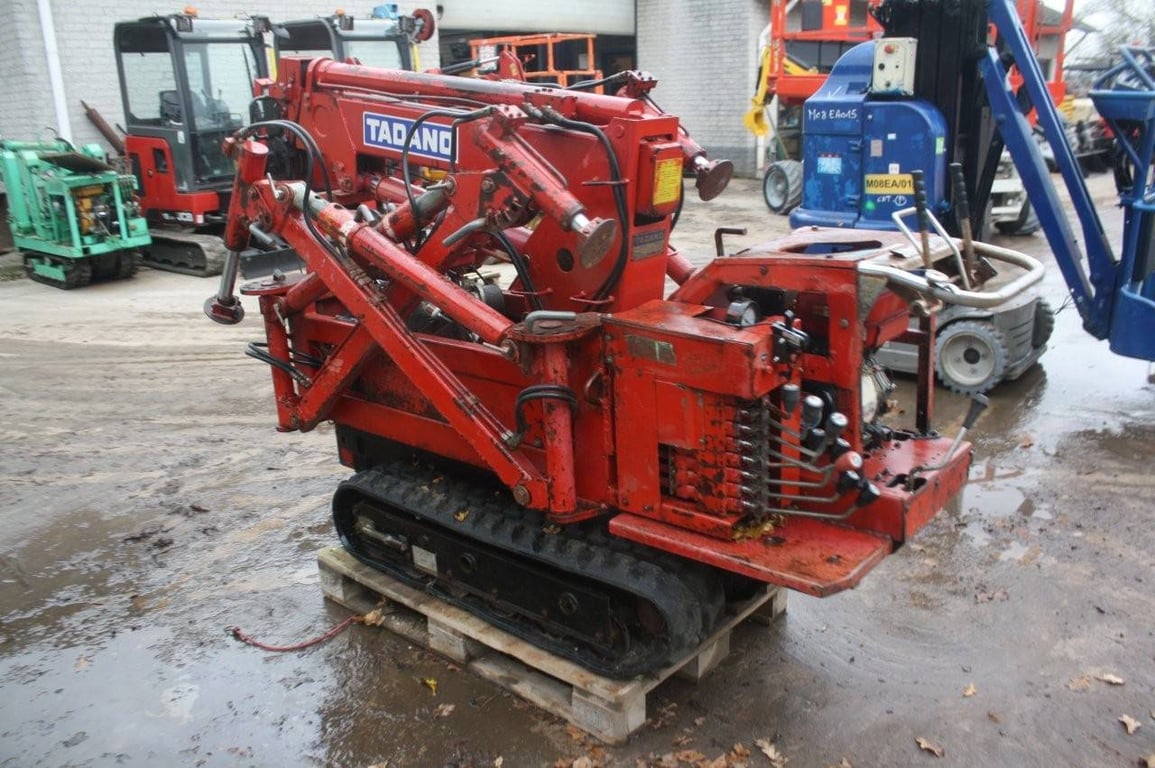 Tadano TM10 Petrol Crane TM10 1 Crane trucks image 4
