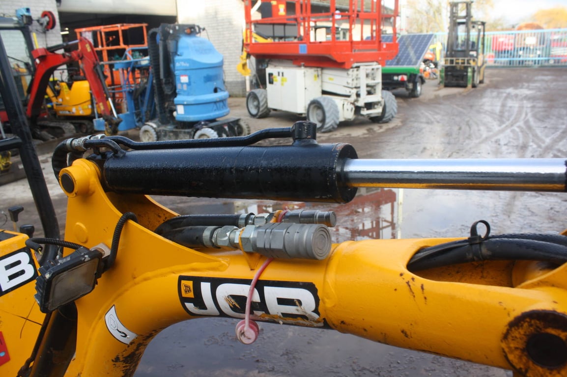 Mini excavator JCB 8008 CT Diesel 2022 2022 8008 CT 2022 1 image 11