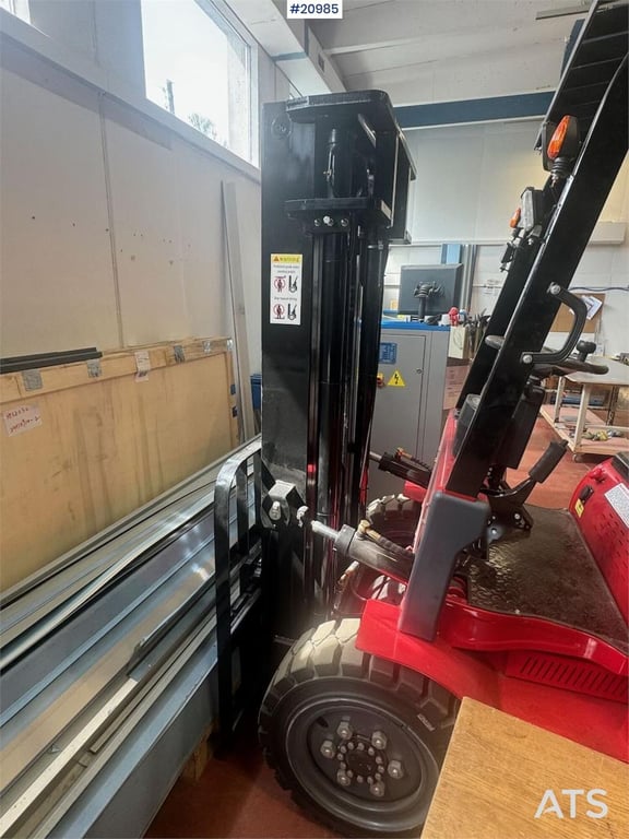 CPD- 35 Counterbalance Truck 2025 20985 CPD- 35 Counterbalance Truck 2025 1 Forklift image 13