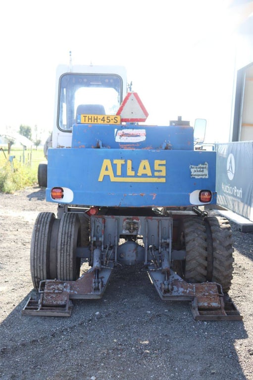 Atlas 1004 Diesel Wheel Excavator 1989 1989 1004 1989 1 Wheel Loaders image 5