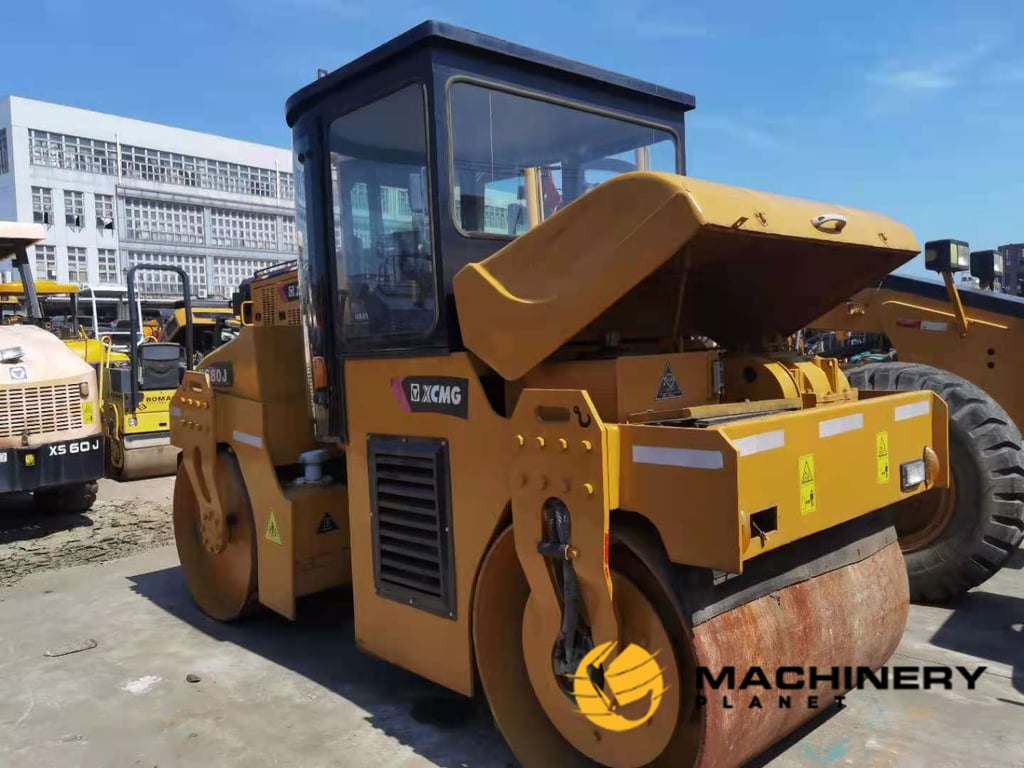 XCMG XS80J Road Roller Used Good Condition For Sale XS80J 2018 1 image 3