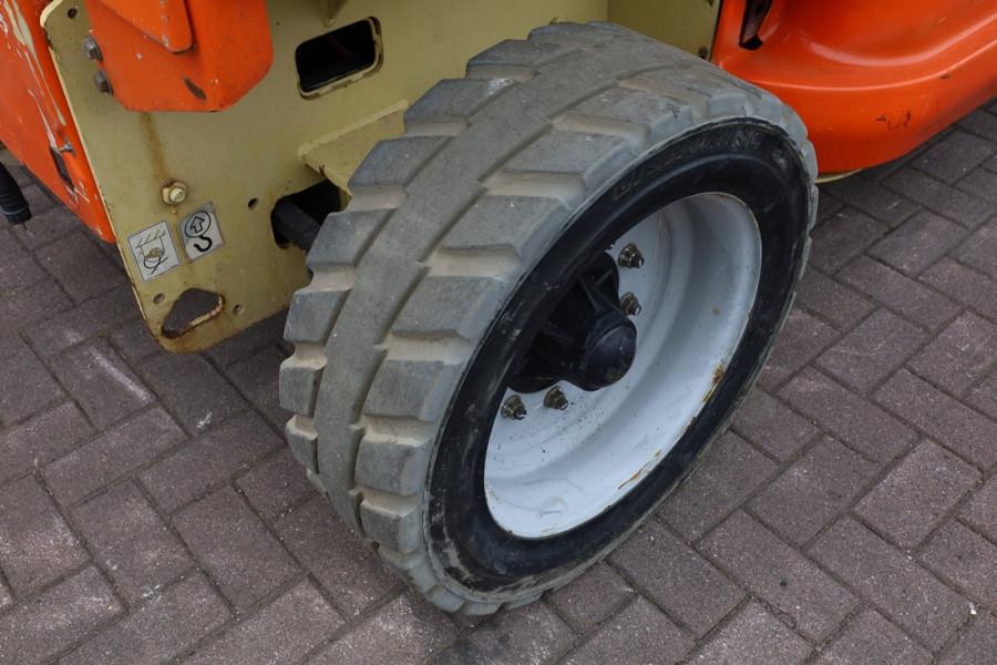 JLG M4069 Hybrid, 14.2m Working Height, 360kg Capacity 2010 JLG - M4069 - 90075 M4069 Hybrid, 14.2m Working Height, 360kg ...