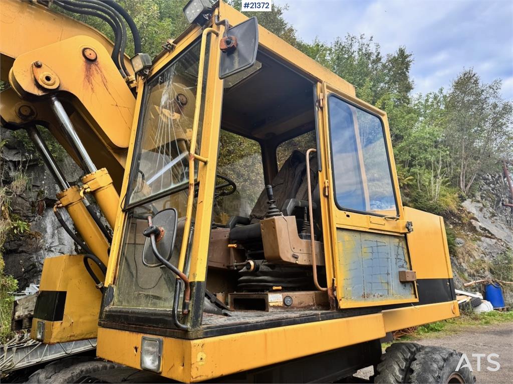 CAT 212B 1994 21372 212B 1994 1 Wheeled Excavators image 13