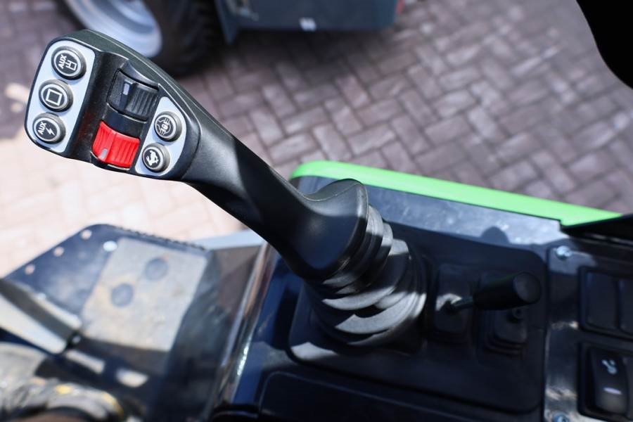 GiANT G2700E 100% Electric - Zero Emissions, Lithium-Iro 2024 GIANT - G2700E - 63695 Giant G2700E 100% Electric - Zero Emi...