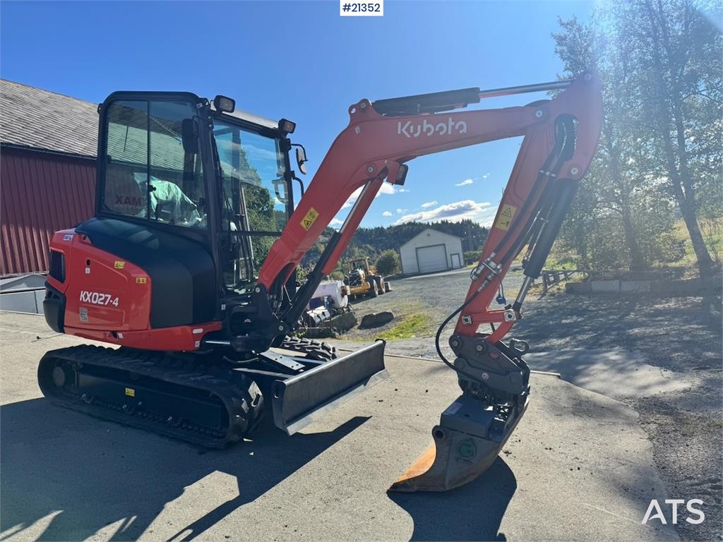 Kubota KX027-4 Mini Excavator w/ 2 buckets. 130 hours! 2022 21352 KX027-4 Mini Excavator w/ 2 buckets. 130 hours! 2022 1 i...