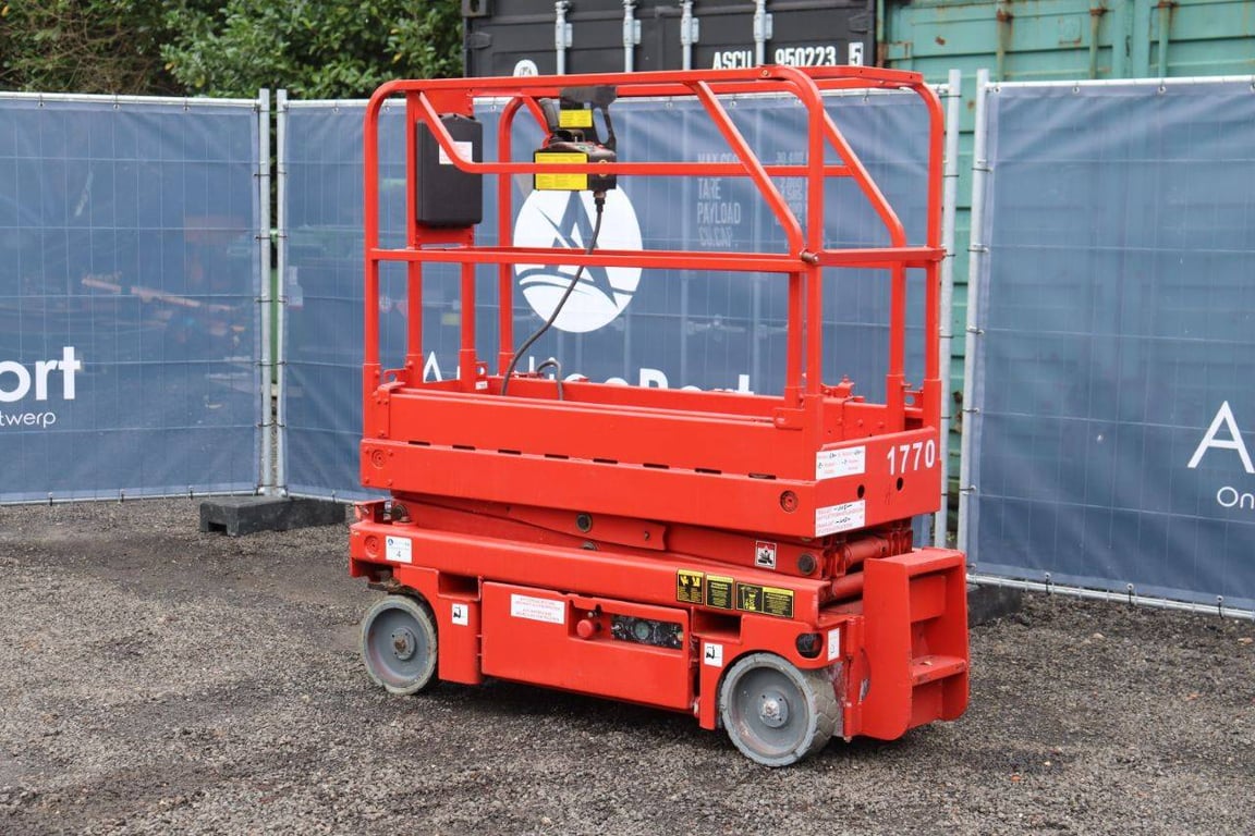 Scissor lift Haulotte Optimum 6 Electric 6.45m 2008 2008 Optimum 6 2008 1 Scissor Lifts image 3