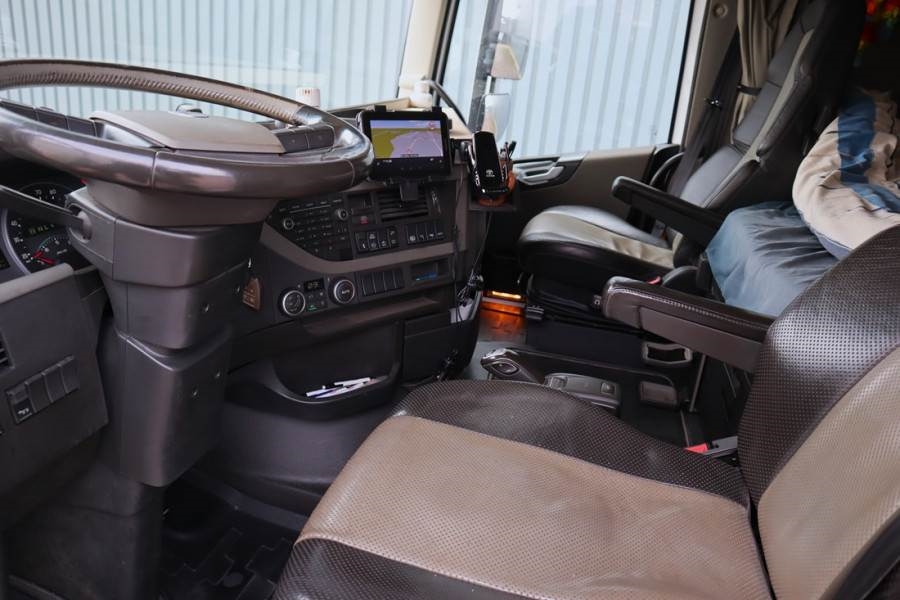 Effer 955/8S Volvo 540 Euro 6, Valid Inspection, 8x2x4 D 2015 EFFER - 955/8S - 30047 EFFER 955/8S Volvo 540 Euro 6, Valid ...