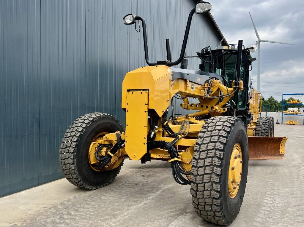 CAT 140M2 AWD 2012 207182 140M2 AWD 2012 1 Motor graders image 14