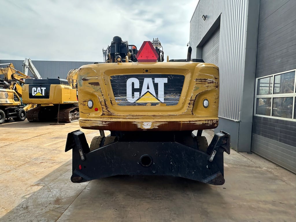 Caterpillar MH3026 - 06C Material Handler 2019 00032817 MH3026 - 06C Material Handler 2019 1 image 4