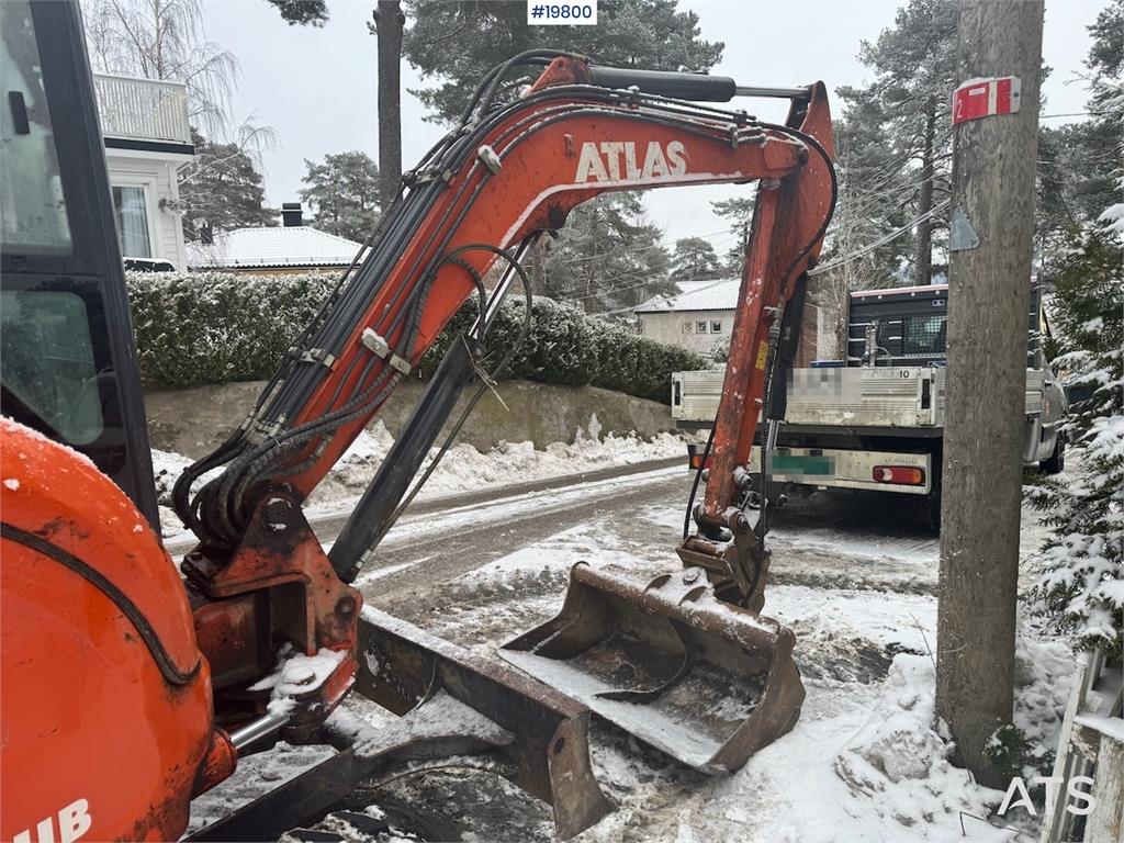 Atlas AC40U Mini Excavator w/ 2 buckets and Spike Hammer 2019 19800 AC40U Mini Excavator w/ 2 buckets and Spike Hammer 201...