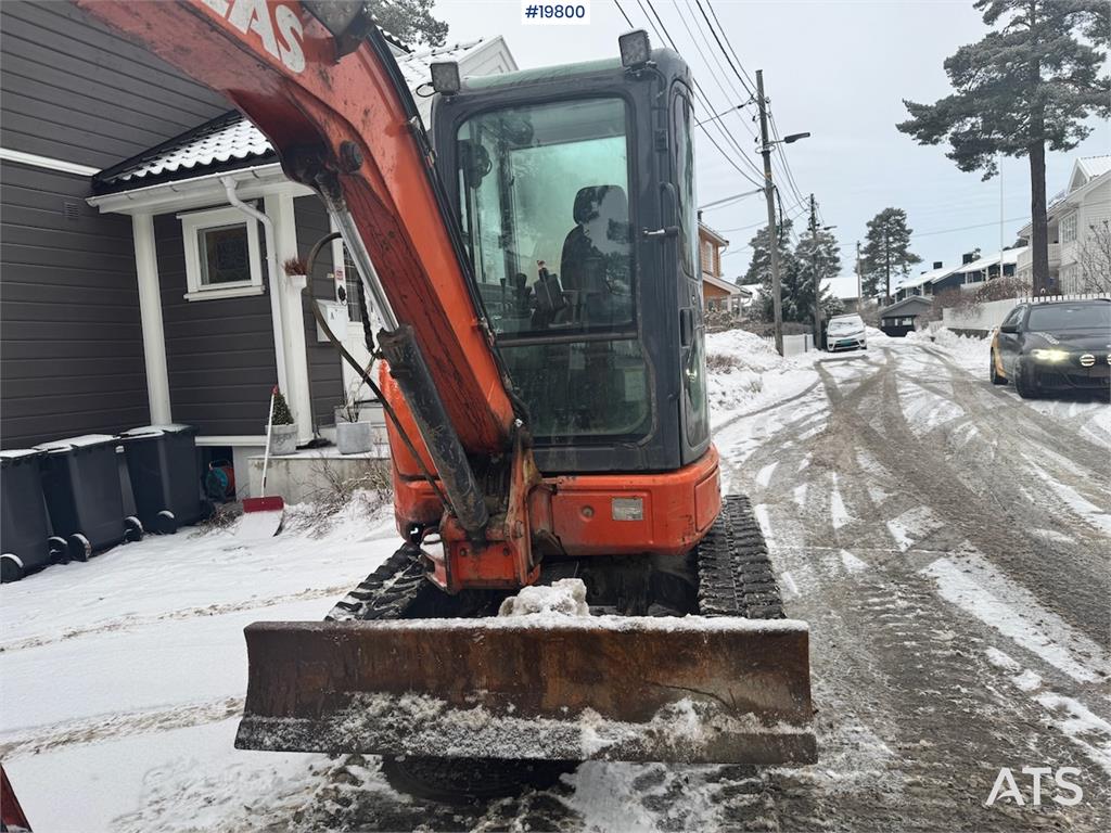 Atlas AC40U Mini Excavator w/ 2 buckets and Spike Hammer 2019 19800 AC40U Mini Excavator w/ 2 buckets and Spike Hammer 201...