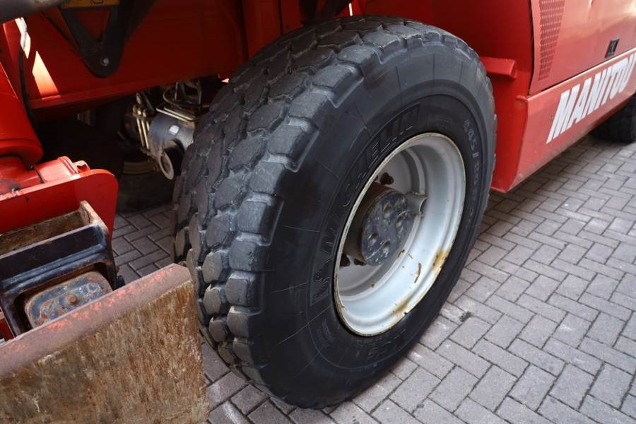 Manitou MRT3050 PRIVILEGE Diesel, 4x4 Drive And 4-Wheel St 2008 MANITOU - MRT3050 PRIVILEGE - 90112 MRT3050 PRIVILEGE Dies...